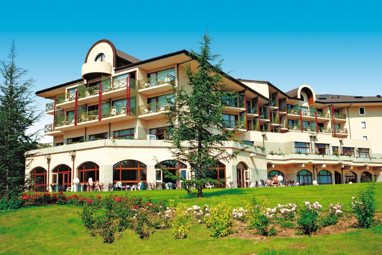 Hotel ***&Spa Vacances Bleues Villa Marlioz Aix-les-Bains Esterno foto